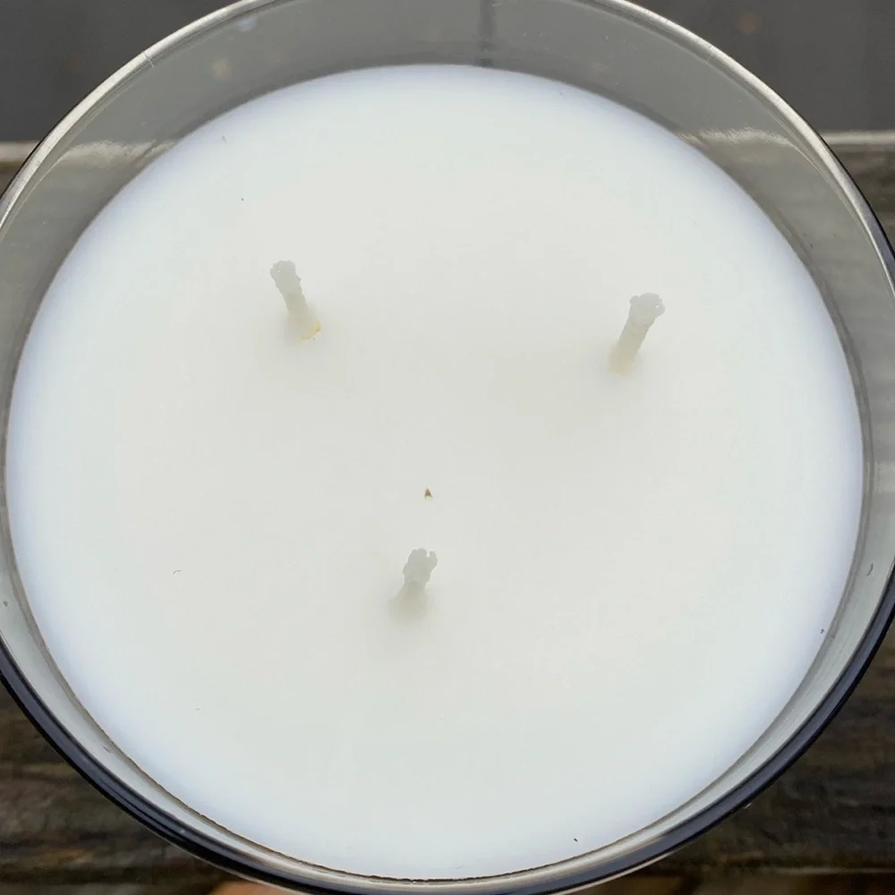 Bath & Body Works Cinnamon Spiced Vanilla 3 Wick Candle